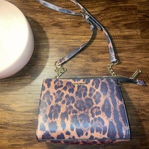 Steve Madden  Leopard Crossbody Bag